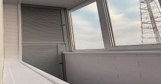 Холодное остекление балкона Ялуторовск цена от 8245 руб. м/п. за 50 часов